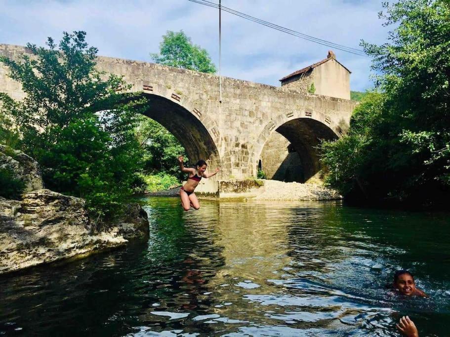 Apartamento Le Loft Occitanie Sud De France Ceilhes-et-Rocozels Exterior foto